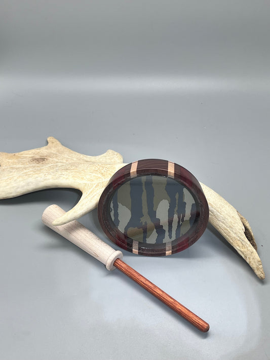 Laminate (Walnut/bloodwood/holly)Bottomland glass/glass